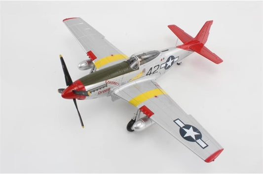 HOBBY MASTER P-51D Creamer's Dream flown by 1st Lt. Charles White 301st FS Ramitelli Italy 1945 1:48 Airplane Pre-built Model