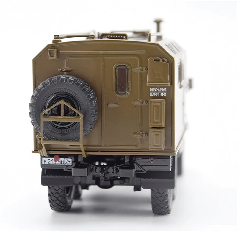 1:43 ZiL KM-131 StartScaleModels ABS Model