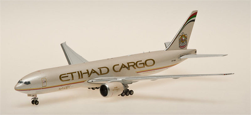 Phoenix Etihad Airways Cargo Boeing 777F A6-DDB 1:400 Diecast Model view 2