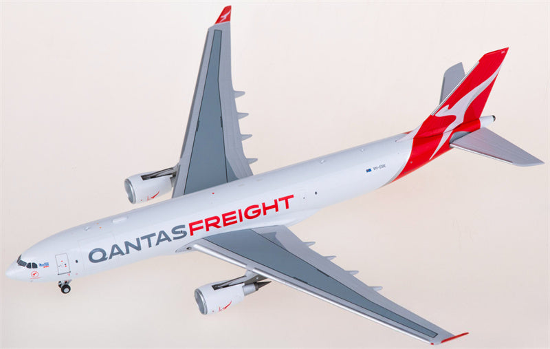 NG Models Qantas Freight Airbus A330-200P2F VH-EBE 1:400 Diecast Model view 3