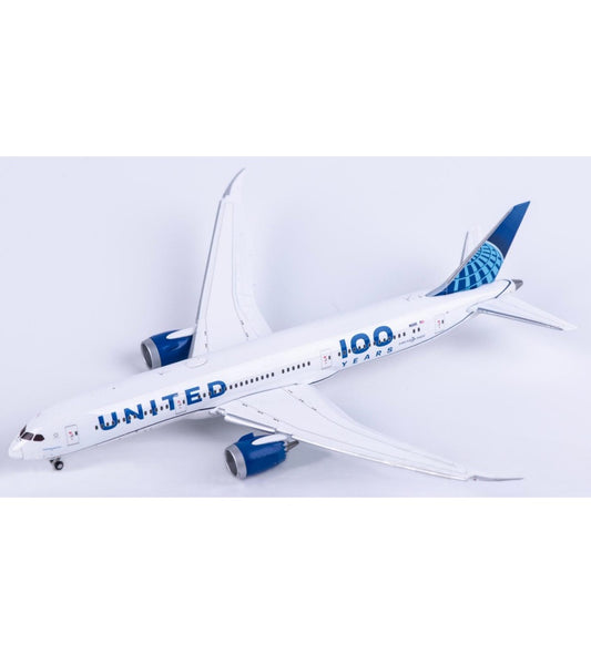 Geminijets 1:400 United Airlines Boeing 787-9 N61101 Flaps down DIECAST Model