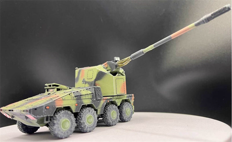 AM German Boxer armored vehicle RCH155mm howitzer GTK 1:72 Tank Pre-built Model