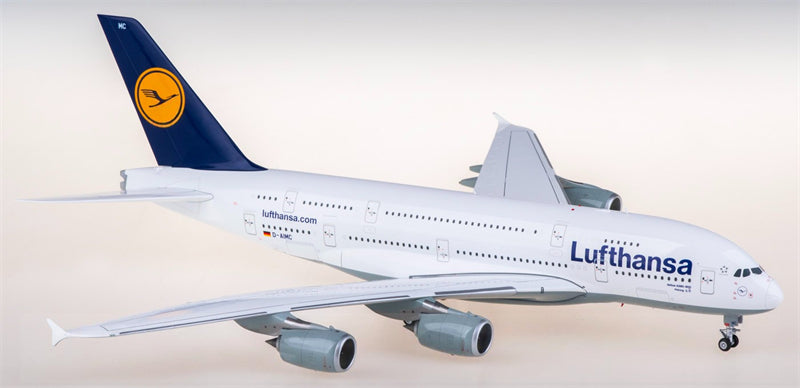 SQ Wings Lufthansa Airbus A380 D-AIMC 1:200 Diecast Model view 2