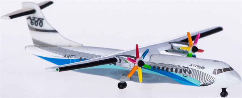 Hogan ATR-42 600 1:500 Diecast Model view 1