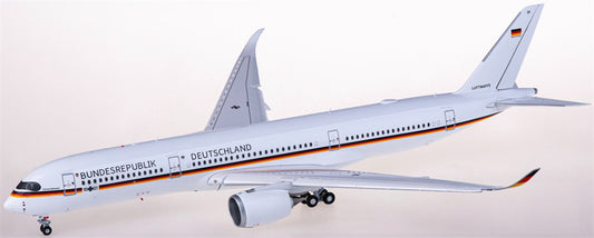 JC Wings Luftwaffe Airbus A350-900ACJ 10+01 Flaps Down 1:200 Diecast Model view 1