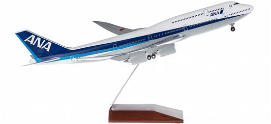 Hogan ANA Boeing 747-8 1:200 ABS Model view 1