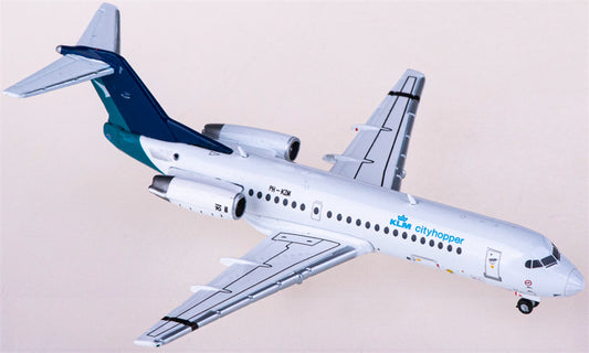 JC Wings KLM Fokker 70 PH-KZM 1:400 Diecast Model view 1