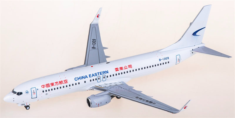 NG Models 1:200 China Eastern Boeing 737-800 B-1309 Diecast Model view 3