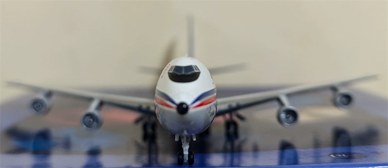 Apollo 1:400 China Airlines B747-200 B-1866 DIECAST Model