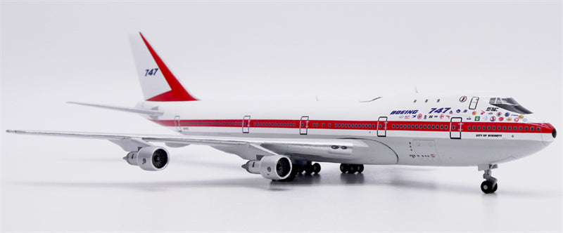 JC Wings 1:400 Boeing 747-100 N7470 w/ GSE Set DIECAST Model