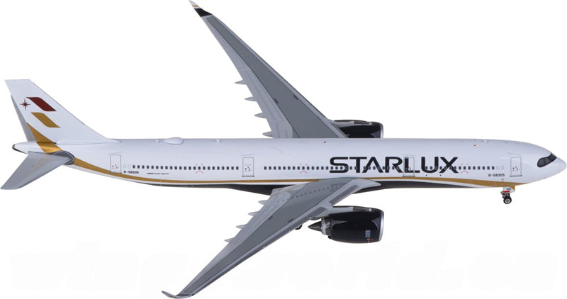 Phoenix Starlux Airlines Airbus A330-900neo B-58305 1:400 Diecast Model view 4