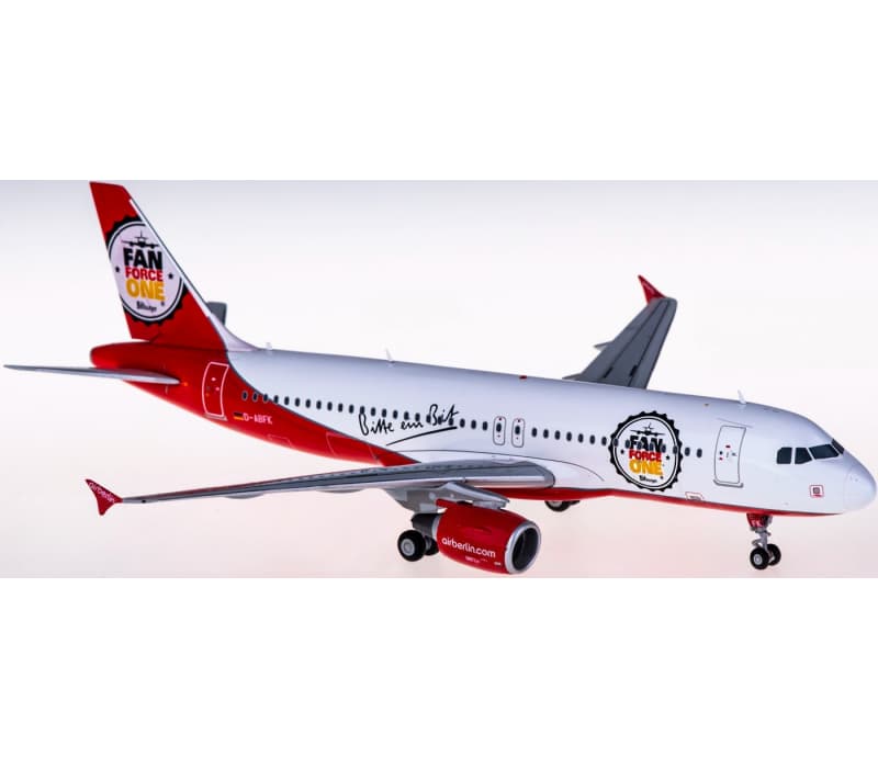 JC Wings Air Berlin Airbus A320 D-ABFK 1:200 Aircraft Pre-built  Airliner Model Display
