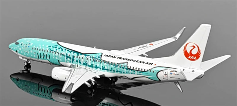 C Model 1:400 Japan Transocean Air B737-800 JA07RK DIECAST Model