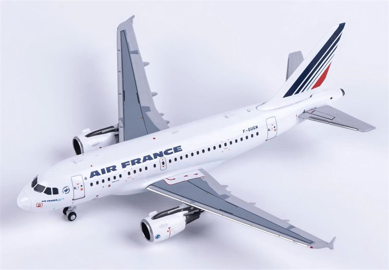 NG Models 1:400 Air France Airbus A318-100 F-GUGM  DIECAST Model