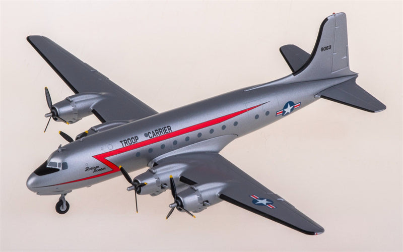 Herpa USAF Douglas DC-4 C-54 Skymaster 44-9063 1:200 Diecast Model view 1