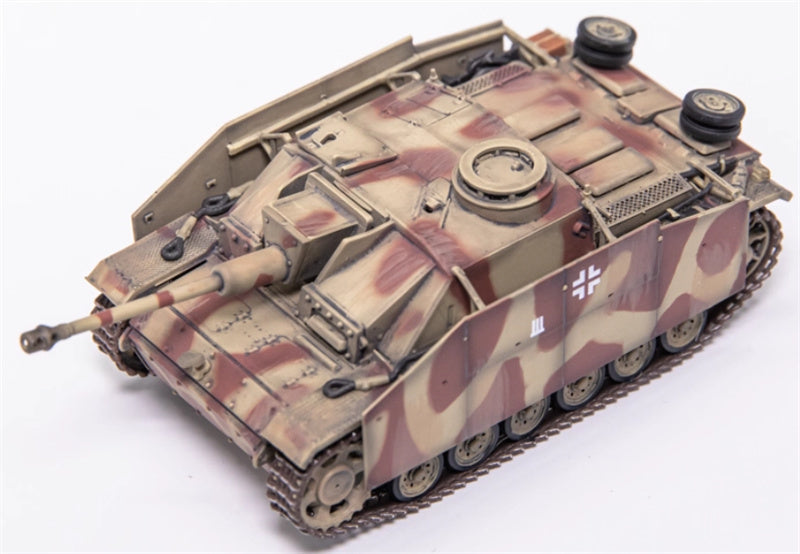 Dragon StuG.III Ausf.G May 1943 Division Kursk 1943 Armor with side skirts 1:72 Tank Pre-built Model