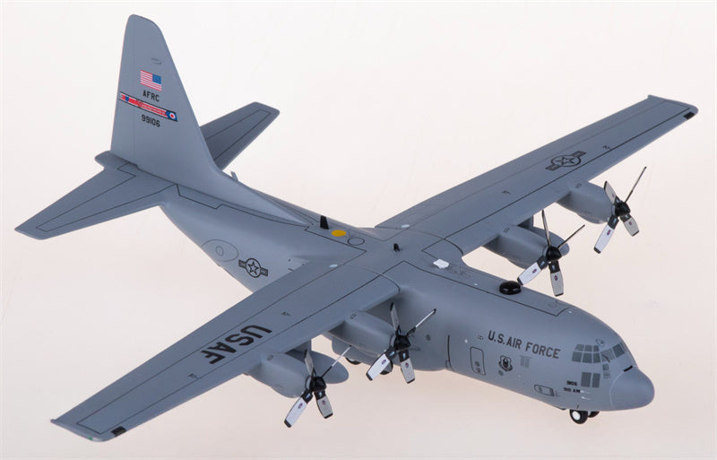 Geminijets USAF Lockheed C-130H Hercules 89-9106 1:200 Diecast Model view 1