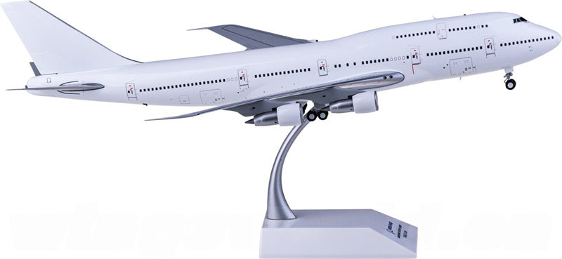 JC Wings Boeing 747-300 PW Engine Blank 1:200 Diecast Model view 1
