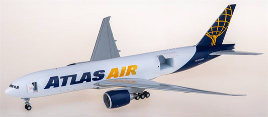 Geminijets Atlas Air for Boeing 777-200LRF N703GT Open Door Freighter 1:200 Airplane Pre-built  Airliner Model Display