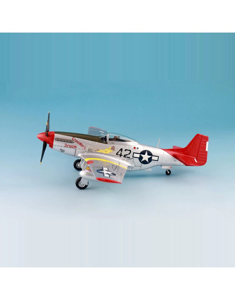 HOBBY MASTER USAAF / Ramitelli Italy P-51D Mustang 332nd FG 301st FS Tuskegee Airmen 1:48 Model 1945 1st Lt. Charles White Creamer's Dream 42