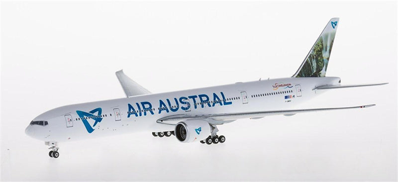 Phoenix Air Austral Boeing 777-300ER F-ONOU 1:400 Diecast Model view 2