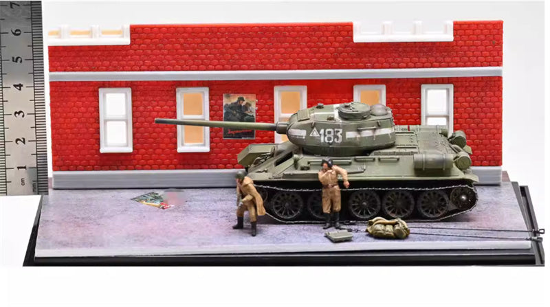 3R T-34 tank with Berlin Scens and figure #183 1:72 Tank Pre-built Model