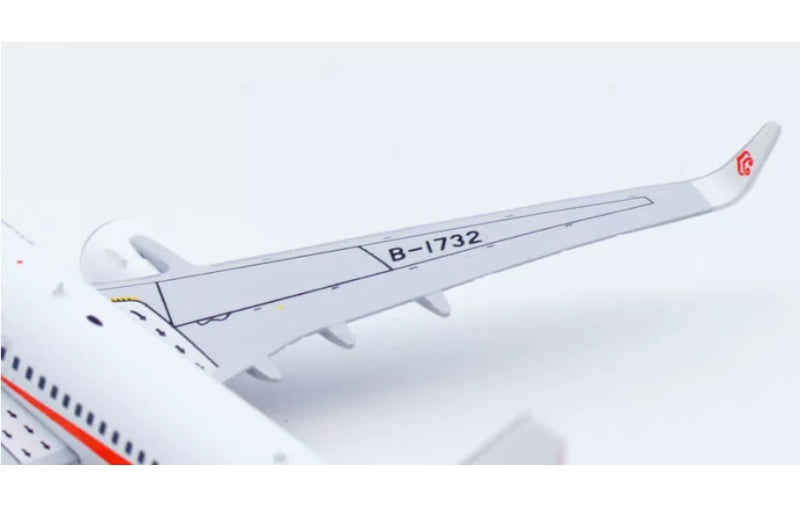 JC Wings 1:400 Okay Air B737-800 B-1732  DIECAST Model