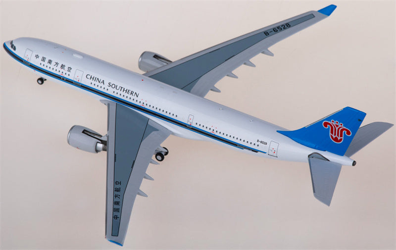 NG Models China Southern Airbus A330-200 B-6528 1:400 Diecast Model view 1