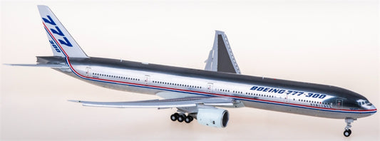 JC Wings Boeing 777-300 N5014K flaps down 1:200 Aircraft Pre-built  Airliner Model Display