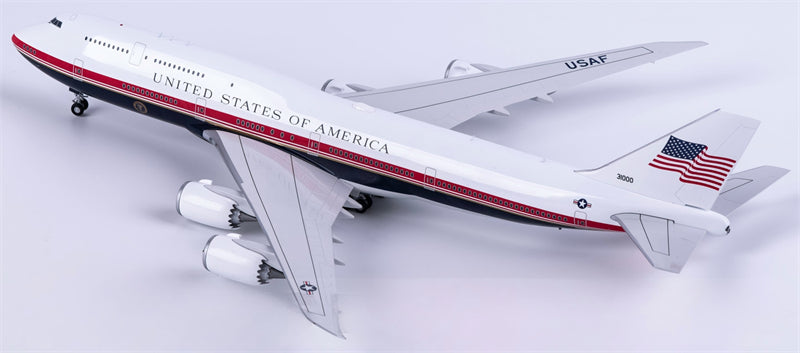 Geminijets 1:200 US Air Force Boeing 747-8 31000  DIECAST Model