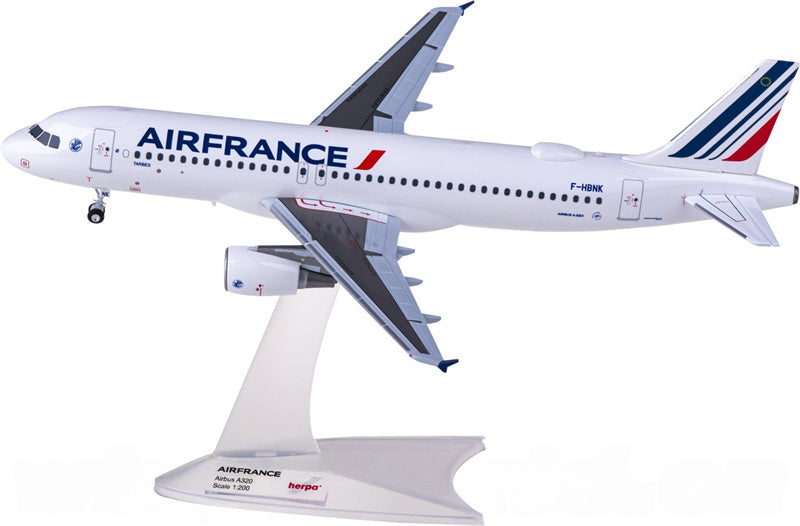 Herpa Air France Airbus A320 F-HBNK 1:200 ABS Model view 1