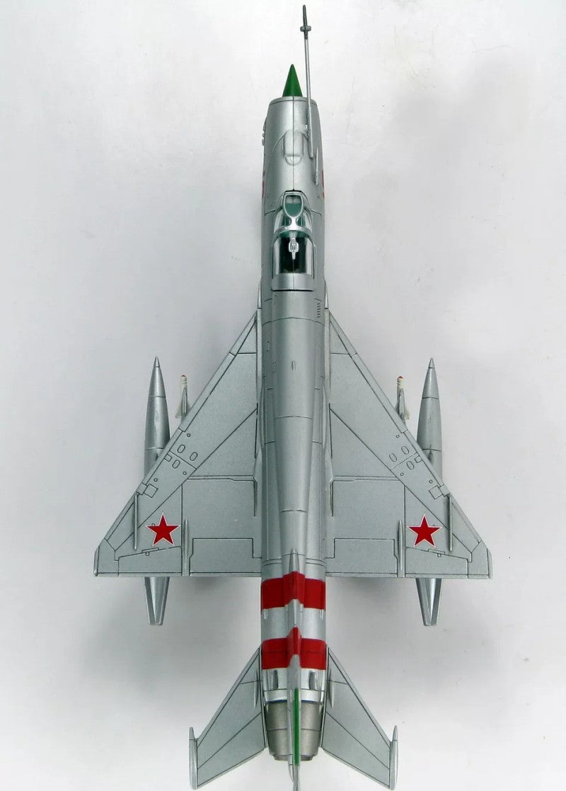 HOBBYMASTER Soviet Air Force MiG-21SM Invasion of Czechoslovakia 1:72 Model 1968  Prague Spring Red 16