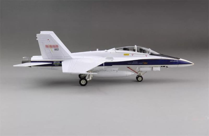 HOBBY MASTER F/A-18B Hornet N852NA/BuNo 161217 California 2012 1:72 Airplane Pre-built Model