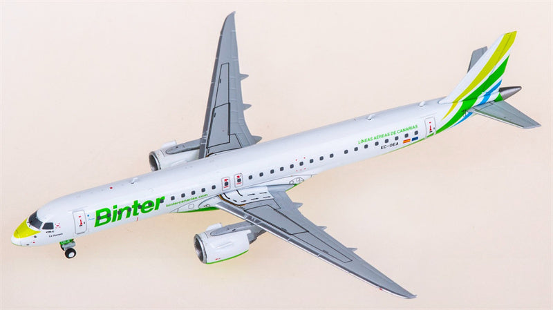 Geminijets 1:400 Binter Canarias Embraer ERJ-195-E2 EC-OEA Diecast Model view 4