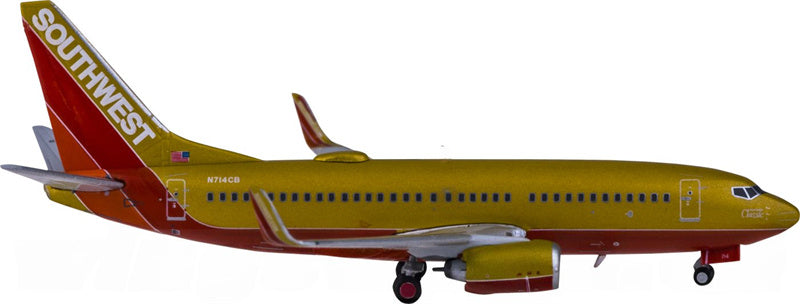 Geminijets Southwest Airlines Boeing 737-700 N714CB 1:400 Diecast Model view 1