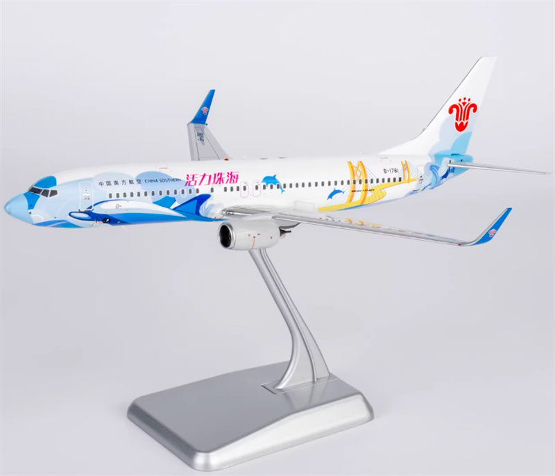 NG Models China Southern Boeing 737-800 B-1781 1:200 Aircraft Model