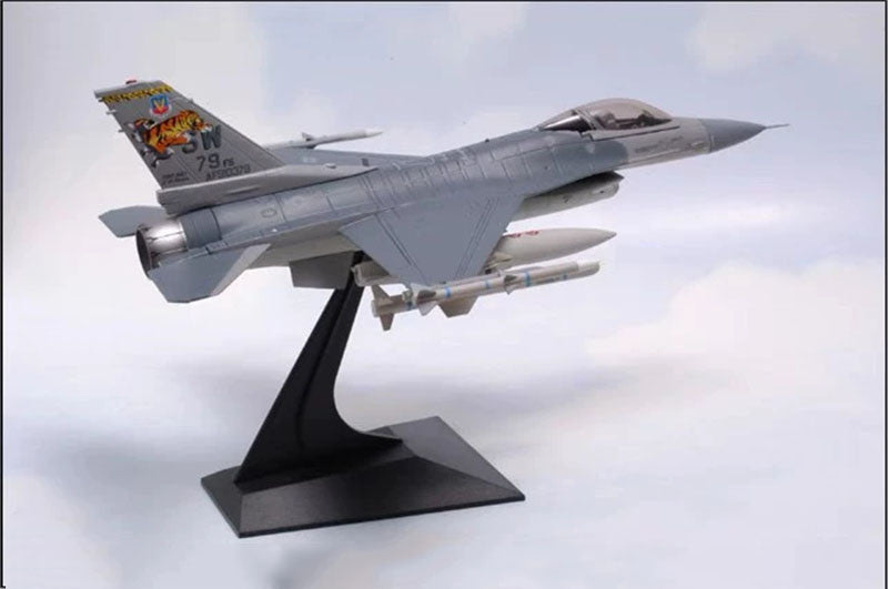 Dragon US Air Force F-16C Fighting Falcon 1:72 Model 2001  Tiger Meet 91-0379