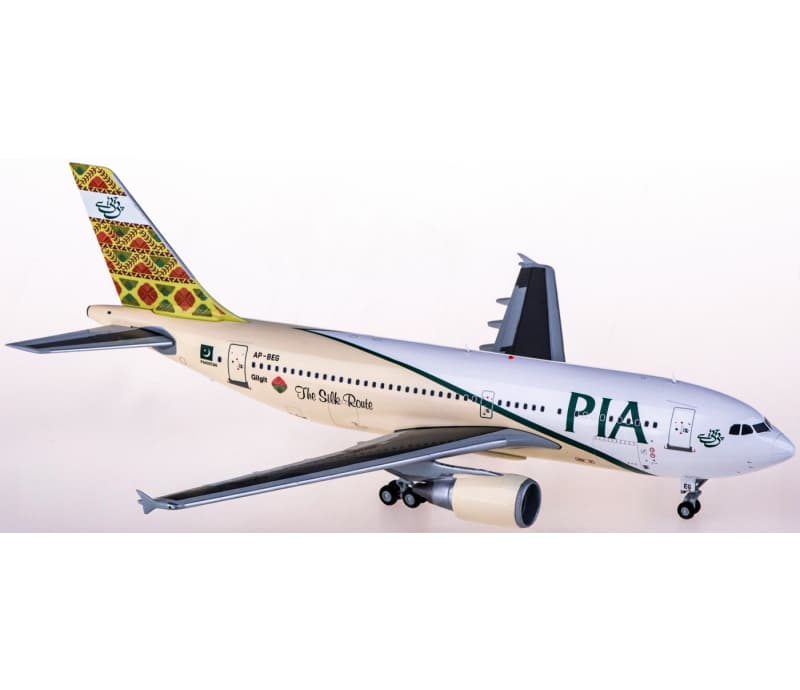 JC Wings PIA Airbus A310-300 AP-BEG Gilgit 1:200 Aircraft Pre-built  Airliner Model Display