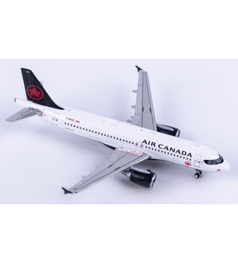 Geminijets 1:400 Air Canada Airbus A320-200 C-GKOE  DIECAST Model