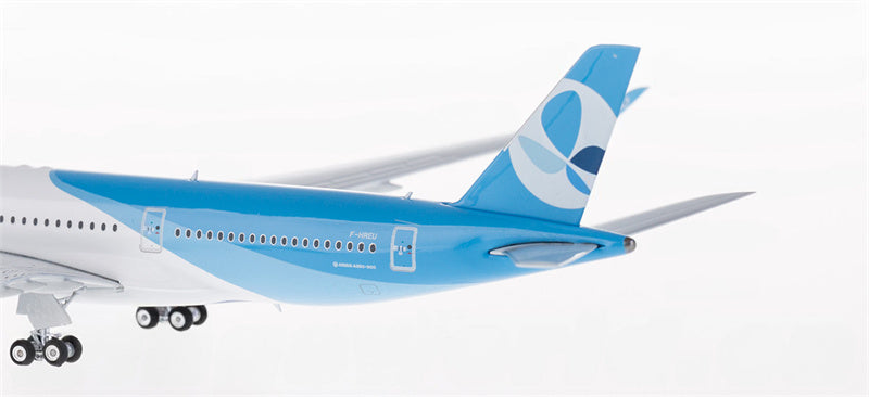 Phoenix French Blue Airbus A350-900 F-HREU 1:400 Diecast Model view 4