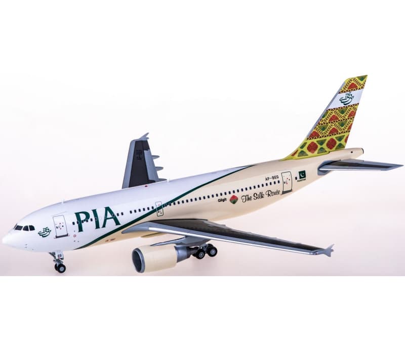 JC Wings PIA Airbus A310-300 AP-BEG Gilgit 1:200 Aircraft Pre-built  Airliner Model Display