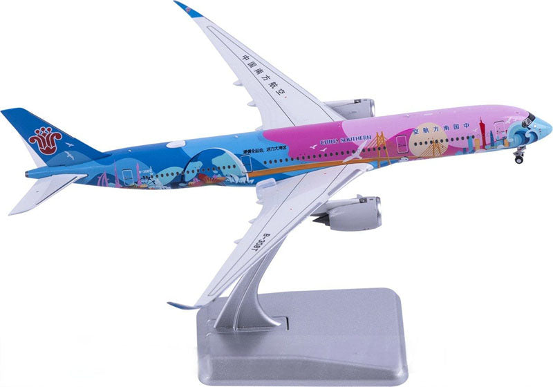 NG Models China Southern Airbus A350-900 B-308T Collector's Edition 1:400 Diecast Model view 2