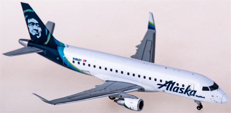 Geminijets Alaska Airlines for Embraer ERJ-170-200LR N186SY 1:400 Airplane Pre-built  Airliner Model Display