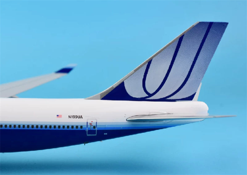 JC Wings 1:200 United Airlines Boeing 747-400 N199UA  DIECAST Model