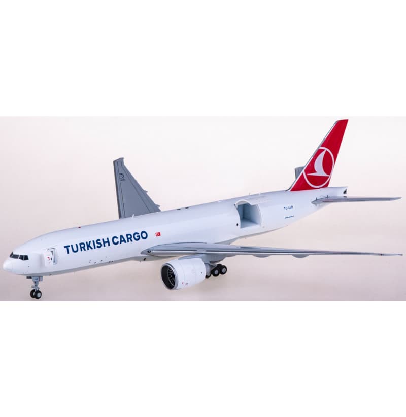 JC Wings Turkish Airlines Boeing 777-200F TC-LJR Interactive Series 1:200 Aircraft Pre-built  Airliner Model Display