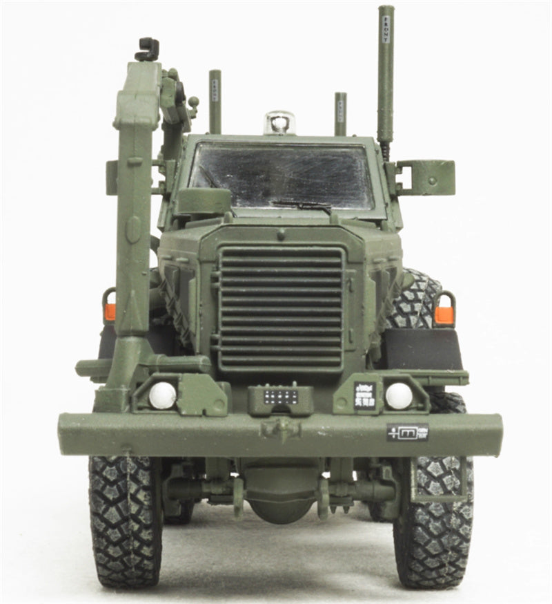 T-MODEL Buffalo Lightning Protection Vehicle US Army Engineering Force Baghdad 2004 green 1:72 Tank Pre-built Model