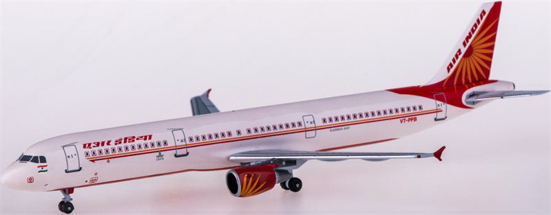 AeroClassics Air India Airbus A321 VT-PPB 1:400 Diecast Model view 2