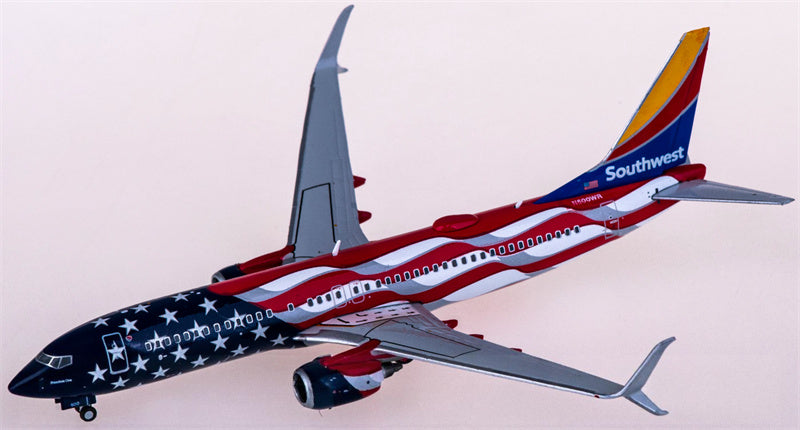 Geminijets Southwest Airlines Boeing 737-800 N500WR Freedom One 1:400 Diecast Model view 3