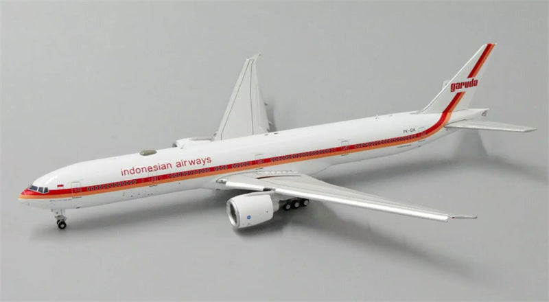 JC Wings 1:400 Garuda Indonesia Boeing 777-300ER PK-GIK Flaps down DIECAST Model