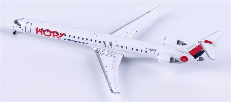 JC Wings Air France Bombardier CRJ1000EL F-HMLO 1:400 Diecast Model view 1